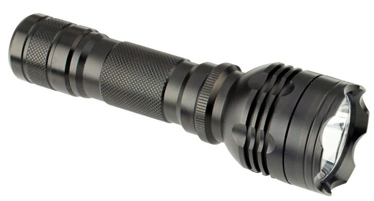 Подствольный фонарь для охоты