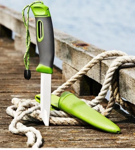 Нож для выживания Swedish FireKnife с огнивом