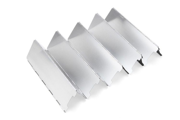 Ветрозащитный экран  240*830 мм