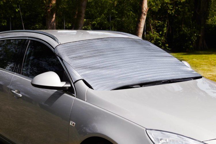 Защита от на лобовое стекло автомобиля